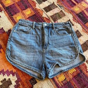 Anthropologie Pilcro Dolphin Ultra High-Rise Denim Shorts Size 29
